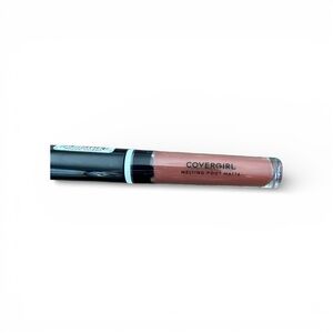 COVERGIRL Melting Pout Matte Lipstick - Warm Nude
